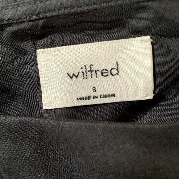 NWT Aritzia Wilfred Rhapsody Black One Long Sleeve Ruched Mini Dress in Size 8 - Picture 8 of 9